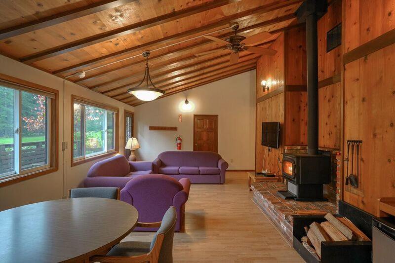 Silver Falls Lodge & Conference Center Sublimity Εξωτερικό φωτογραφία